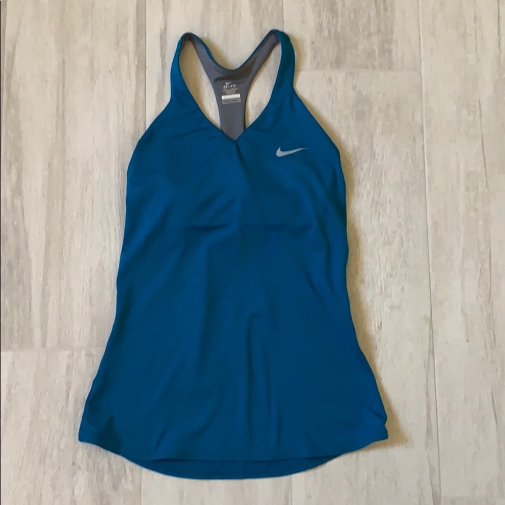Nike tennis top
